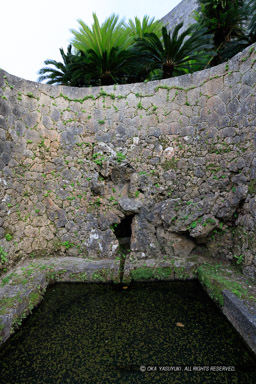 首里城の寒水川樋川｜高解像度画像サイズ：5792 x 8688 pixels｜写真番号：5DSA6727｜撮影：Canon EOS 5DS