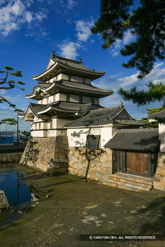 髙松城月見櫓・水手御門・渡櫓