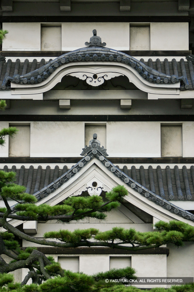 月見櫓・唐破風・切妻破風