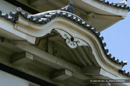 唐破風・月見櫓 | 高解像度画像サイズ：3072 x 2048 pixels | 写真番号：215-1568_IMG | 撮影：Canon EOS D60