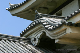 唐破風・月見櫓 | 高解像度画像サイズ：3072 x 2048 pixels | 写真番号：215-1570_IMG | 撮影：Canon EOS D60