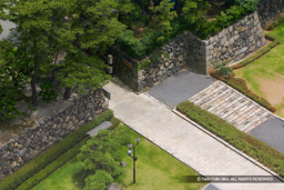 西門 | 高解像度画像サイズ：3072 x 2048 pixels | 写真番号：231-3124_IMG | 撮影：Canon EOS D60