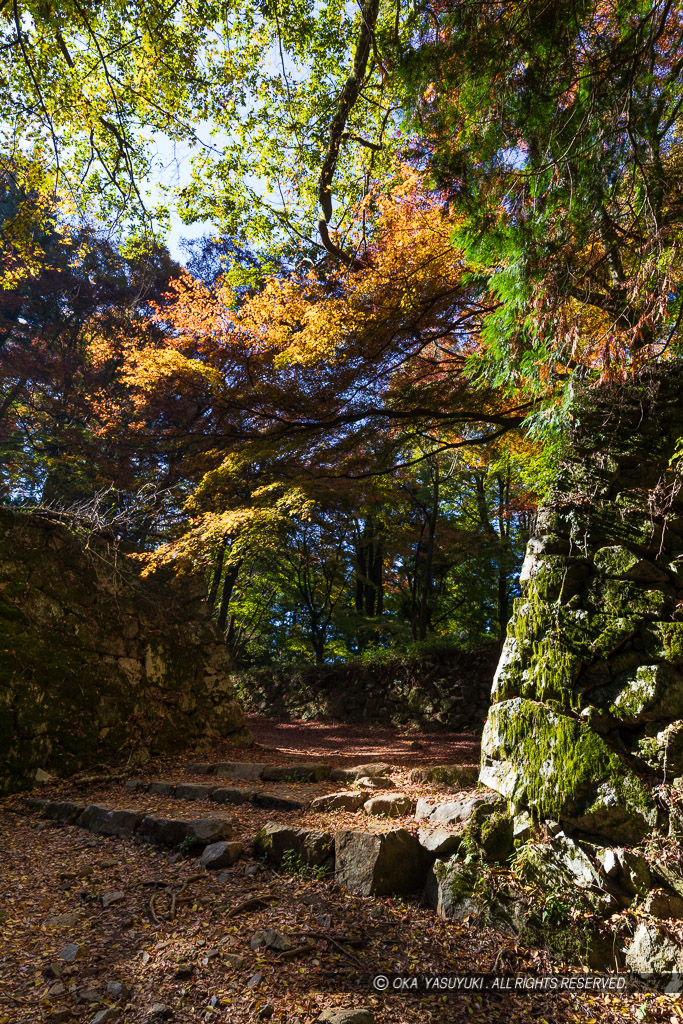 高取城大手門跡・紅葉