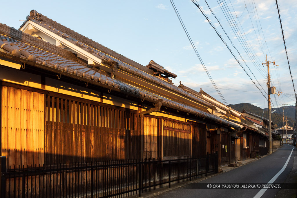 高取城城下町の風景・煙出しの窓