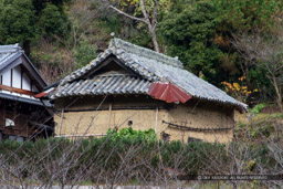 火薬櫓（移築民家の蔵）｜高解像度画像サイズ：3541 x 2361 pixels｜写真番号：5D4A2393｜撮影：Canon EOS 5D Mark IV