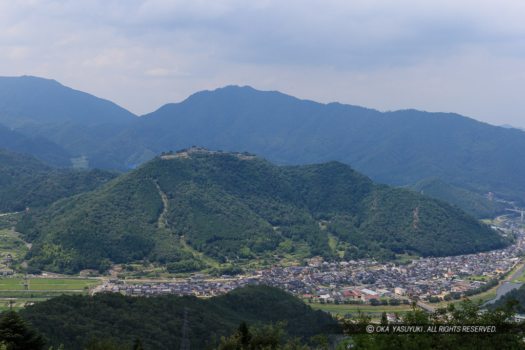 立雲峡から竹田城を望む