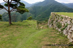 南千畳北側虎口｜高解像度画像サイズ：5616 x 3744 pixels｜写真番号：1P3J4681｜撮影：Canon EOS-1Ds Mark III