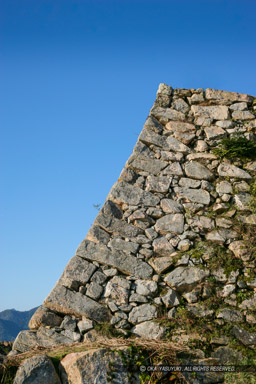 天守台石垣|高解像度画像サイズ:3328 x 4992 pixels|写真番号:VJ7Z2981-Edit|撮影:Canon EOS-1Ds Mark II