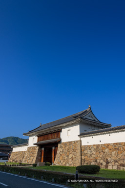 田辺城城門（舞鶴市田辺城資料館） | 高解像度画像サイズ：5233 x 7846 pixels | 写真番号：344A0217 | 撮影：Canon EOS R5