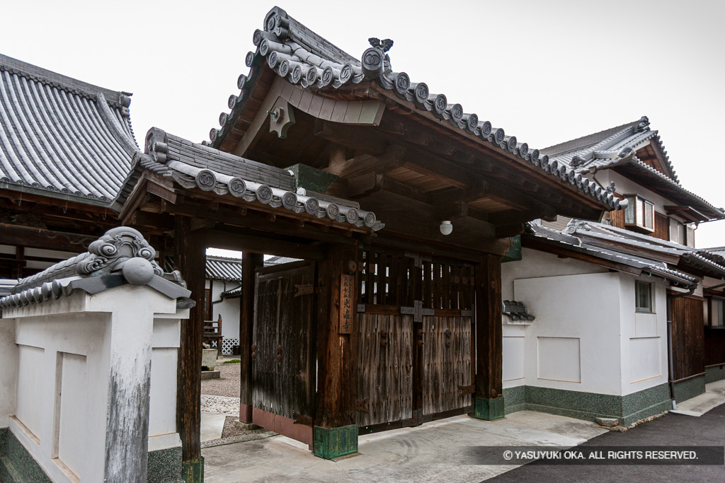 移築城門・光遍寺