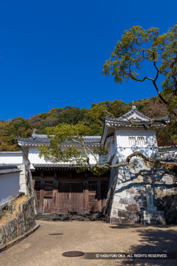 龍野城埋門 | 高解像度画像サイズ：5464 x 8192 pixels | 写真番号：344A5166 | 撮影：Canon EOS R5