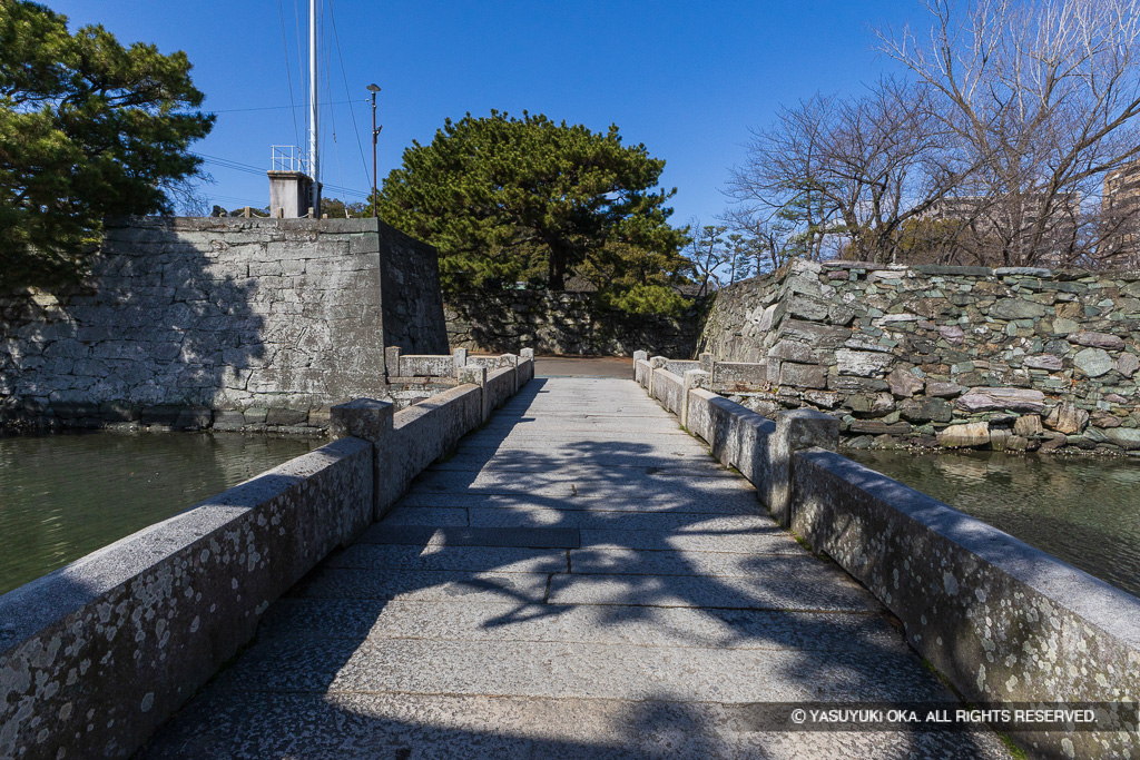 大手門跡・下乗橋