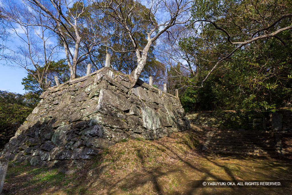 西二の丸虎口・帳櫓跡