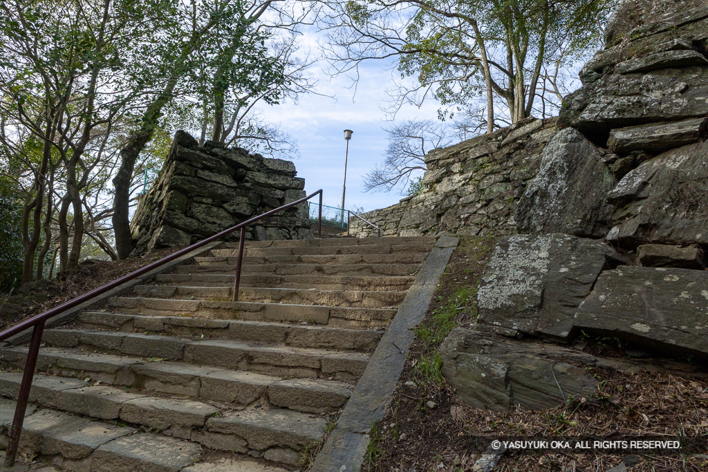 西三の丸・登城路
