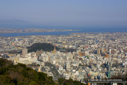 眉山から徳島城 | 高解像度画像サイズ：2160 x 1440 pixels | 写真番号：184-8427_IMG | 撮影：Canon EOS D30