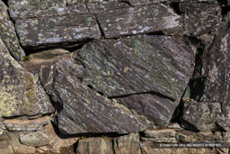 大手枡形石垣・矢穴石 | 高解像度画像サイズ：8016 x 5347 pixels | 写真番号：6F1A3979 | 撮影：Canon EOS R5m2