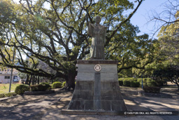 蜂須賀家政像 | 高解像度画像サイズ：8192 x 5464 pixels | 写真番号：6F1A4009 | 撮影：Canon EOS R5m2