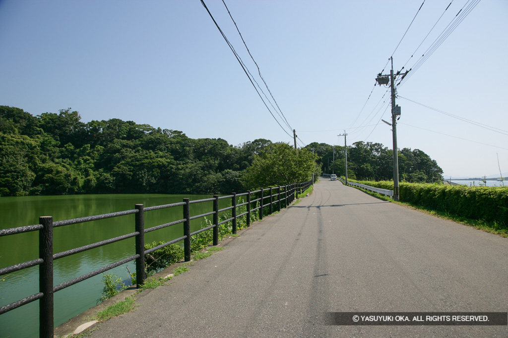 百間土手の上部道