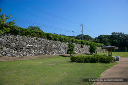 百間土手石垣 | 高解像度画像サイズ：4992 x 3328 pixels | 写真番号：VJ7Z1771 | 撮影：Canon EOS-1Ds Mark II