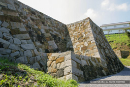 二の丸石垣 | 高解像度画像サイズ：4992 x 3328 pixels | 写真番号：VJ7Z1807 | 撮影：Canon EOS-1Ds Mark II