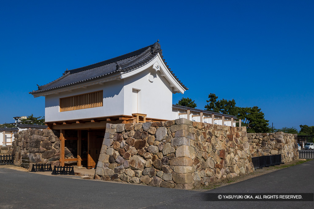 中ノ御門・二階櫓門・城内側