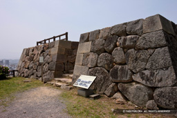 三階櫓跡 | 高解像度画像サイズ：5616 x 3744 pixels | 写真番号：1P3J4252 | 撮影：Canon EOS-1Ds Mark III