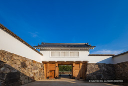 中ノ御門・二階櫓門 | 高解像度画像サイズ：7203 x 4804 pixels | 写真番号：6F1A8286 | 撮影：Canon EOS R5m2