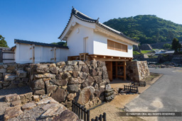 中ノ御門・二階櫓門・城内側 | 高解像度画像サイズ：8192 x 5464 pixels | 写真番号：6F1A8369 | 撮影：Canon EOS R5m2