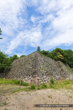 大天守台 | 高解像度画像サイズ：5464 x 8192 pixels | 写真番号：6F1A8579 | 撮影：Canon EOS R5m2