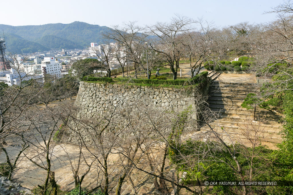 津山城二ノ丸虎口