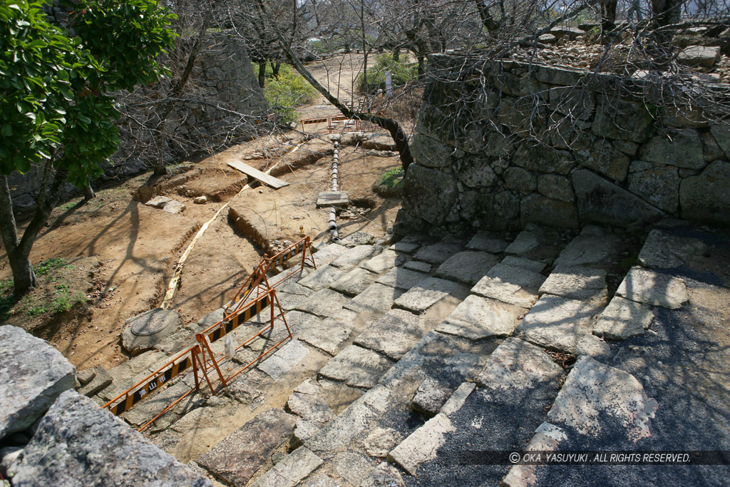 津山城の表鉄門跡