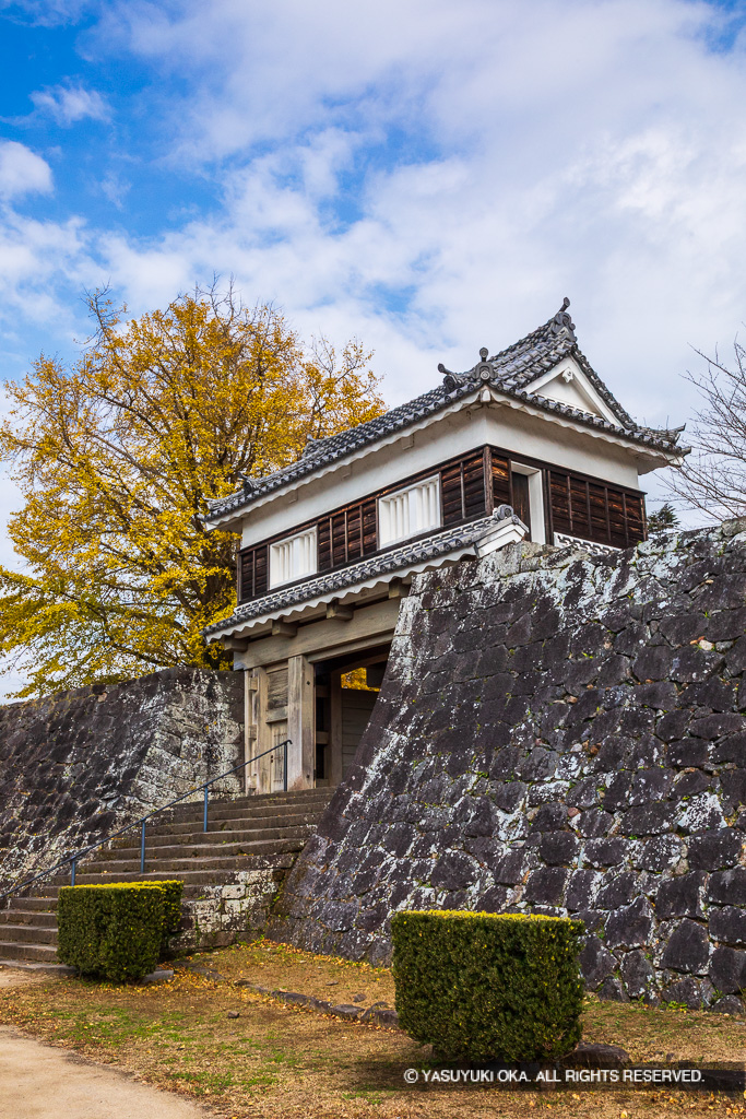 大門櫓・紅葉