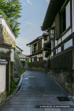 二王座歴史の道・旧真光寺 | 高解像度画像サイズ:3328 x 4992 pixels | 写真番号:VJ7Z9005 | 撮影:Canon EOS-1Ds Mark II