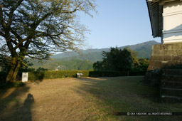 宇和島城本丸の御弓櫓跡｜高解像度画像サイズ：4064 x 2704 pixels｜写真番号：53BS9110｜撮影：Canon EOS-1DS