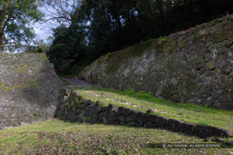 宇和島城伝右衛門丸石垣と虎口|高解像度画像サイズ:6523 x 4349 pixels|写真番号:5D4A6907|撮影:Canon EOS 5D Mark IV