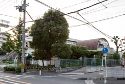 若江公民館・若江城本丸推定地｜高解像度画像サイズ：5184 x 3456 pixels｜写真番号：1DXL5876｜撮影：Canon EOS-1D X