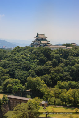 本丸御殿跡・天守曲輪・御橋廊下｜高解像度画像サイズ：3495 x 5242 pixels｜写真番号：1P3J4178｜撮影：Canon EOS-1Ds Mark III