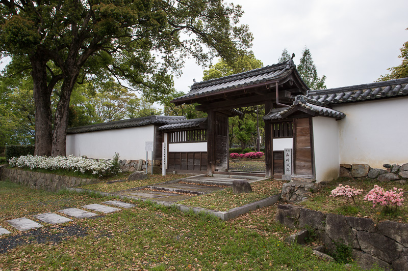 山崎藩陣屋門