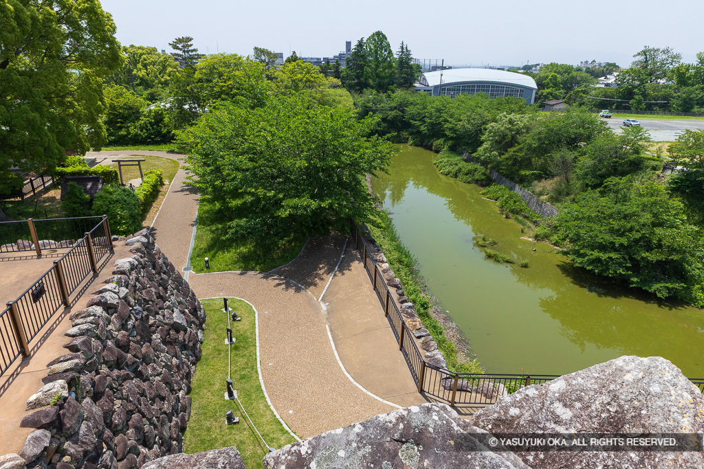 天守台から南を望む