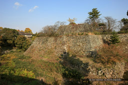 大和郡山城本丸石垣・天守台｜高解像度画像サイズ：5616 x 3744 pixels｜写真番号：1P3J0290｜撮影：Canon EOS-1Ds Mark III