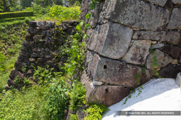 白澤門跡のほぞ穴 | 高解像度画像サイズ:8192 x 5464 pixels | 写真番号:6F1A9177 | 撮影:Canon EOS R5m2