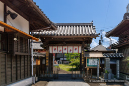 本丸表枡形門・移築城門・高麗門・欄干橋門 | 高解像度画像サイズ：8192 x 5464 pixels | 写真番号：344A1287 | 撮影：Canon EOS R5