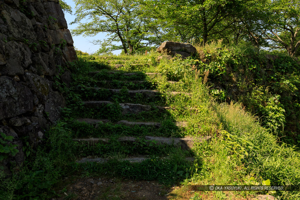 米子城本丸の門跡