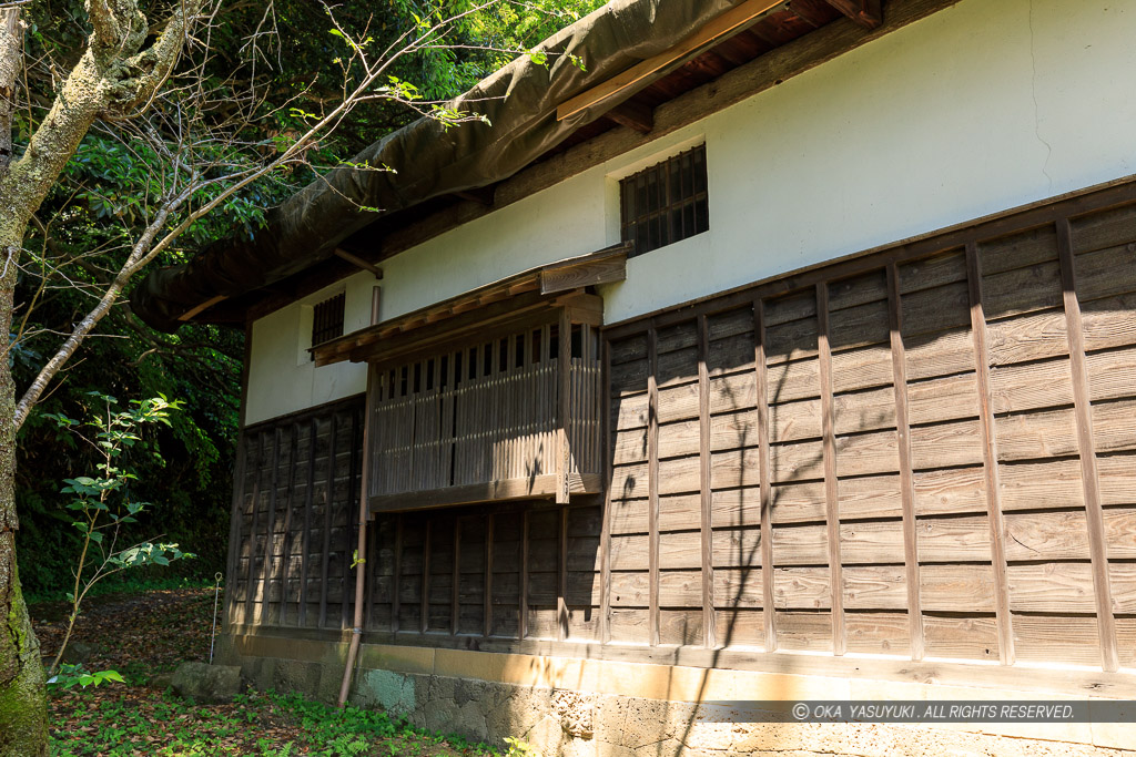 旧小原家長屋門