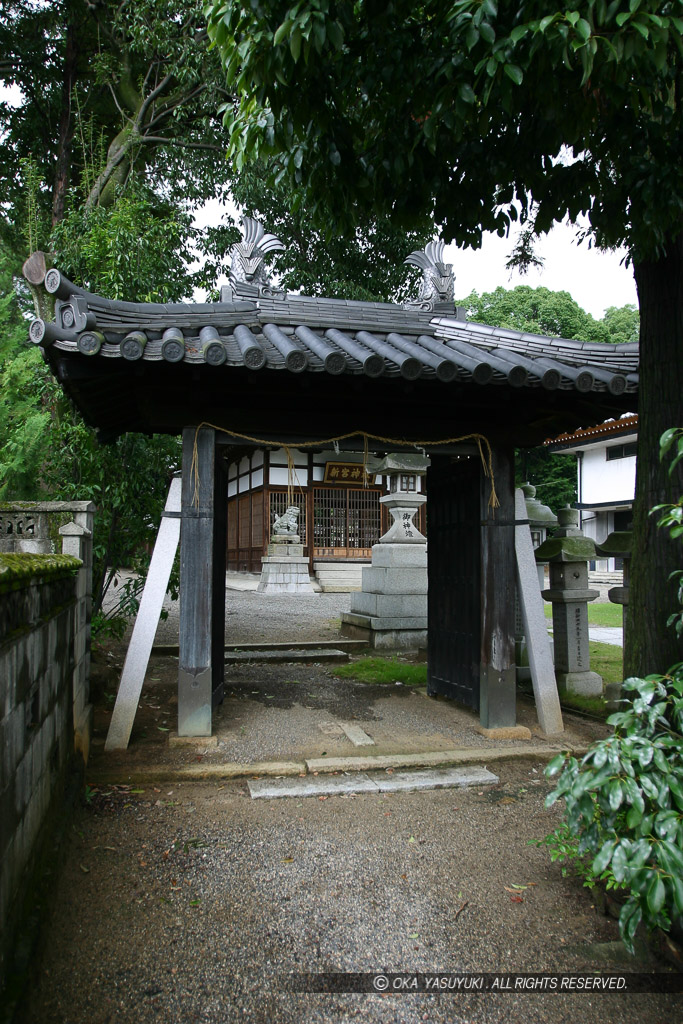 膳所城移築水門・新宮神社