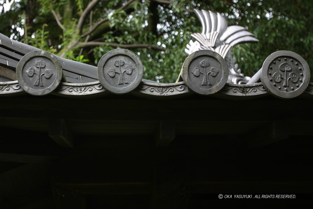 膳所城移築水門・新宮神社