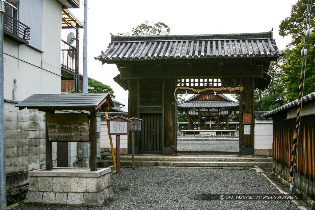 膳所城北大手門・篠津神社