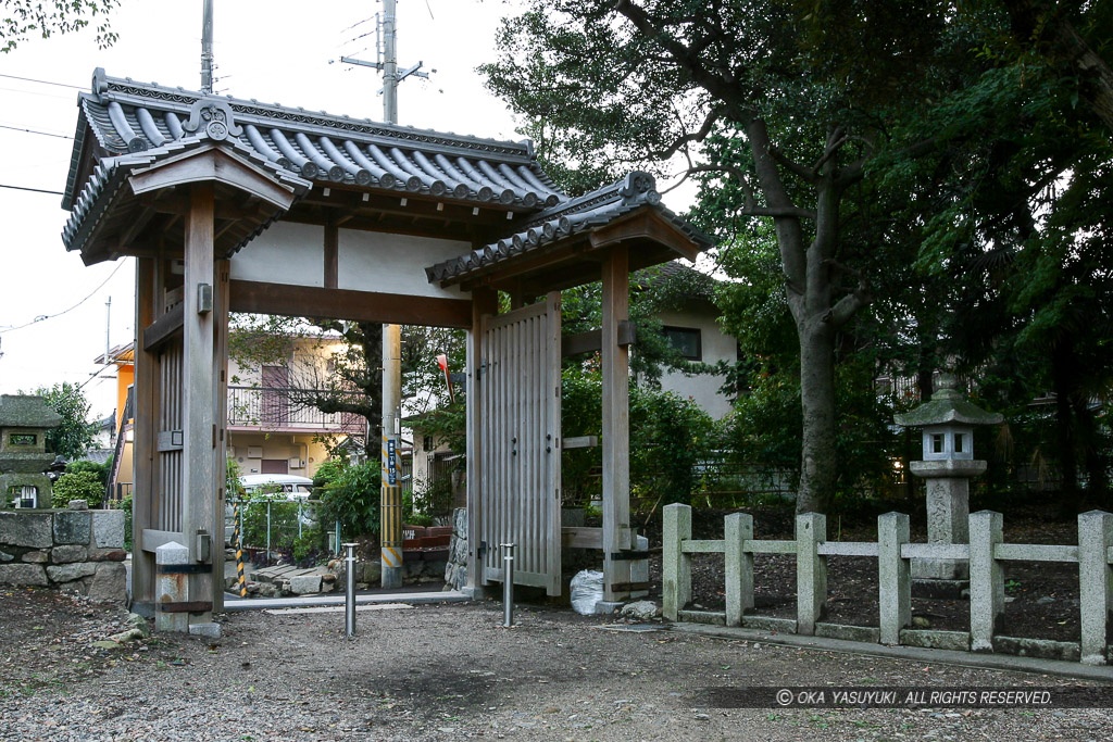 膳所城移築城門・膳所神社