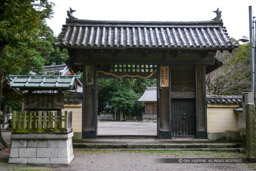 膳所城移築南大手門・鞭崎八幡宮｜高解像度画像サイズ：3072 x 2048 pixels｜写真番号：240-4096_IMG｜撮影：Canon EOS D60