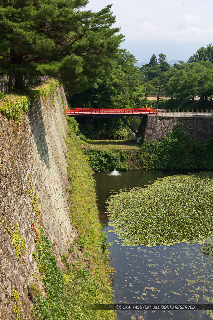 廊下橋